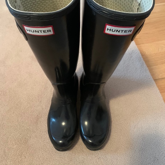 Tall Hunter Boots - Picture 2 of 4